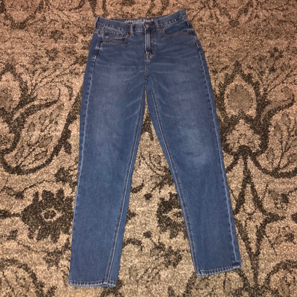 mom jeans
